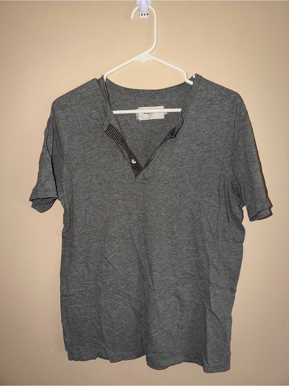 Wings + Horns Gray Short-Sleeve Henley